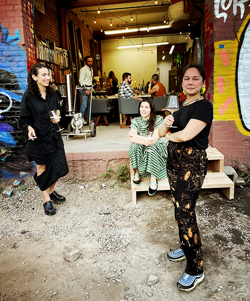 niki nakazawa and her crew