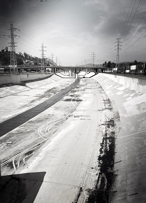 500_concrete_river_bed